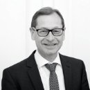 Dr. Marcel Oertig Dr. Marcel Oertig